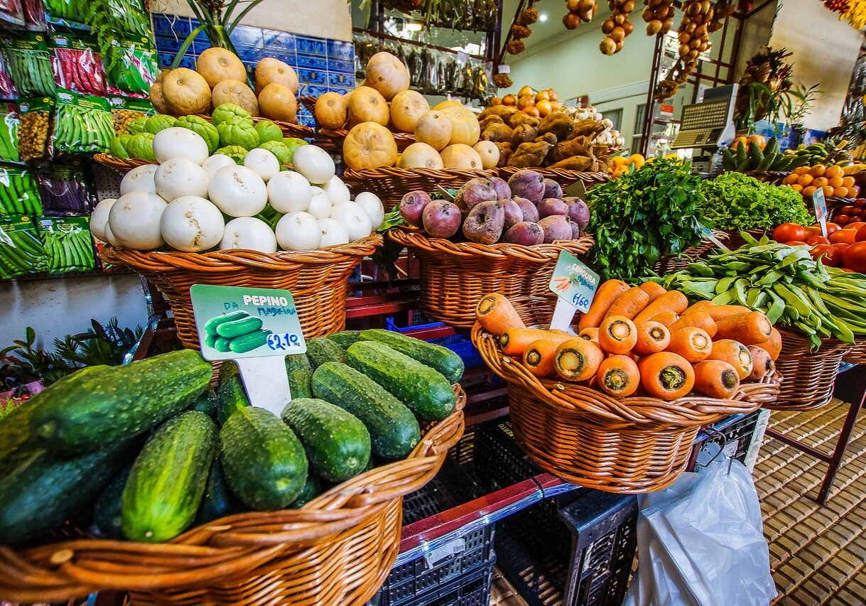 Bild zeigt Gemüse auf dem einem Markt auf der Insel Madeira